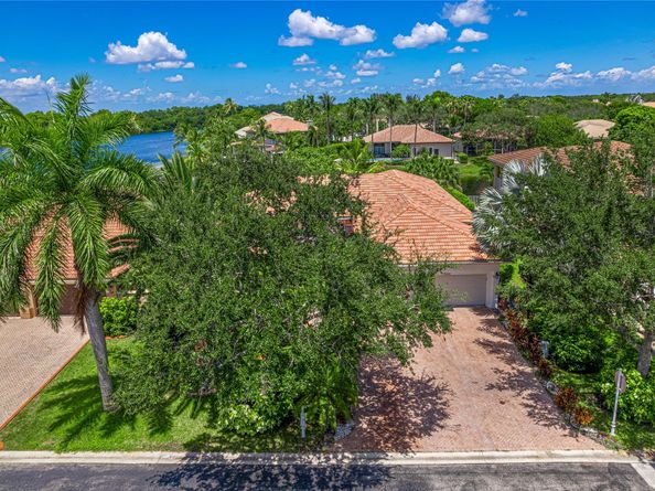 12307 NW 49th St, Coral Springs FL 33076