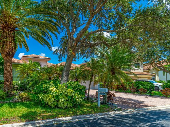 12307 NW 49th St, Coral Springs FL 33076