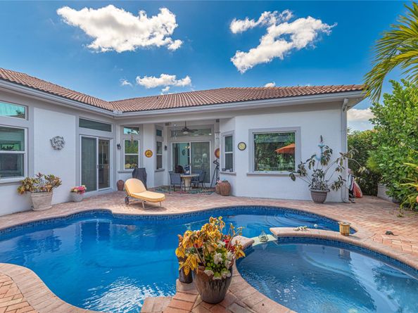 12307 NW 49th St, Coral Springs FL 33076