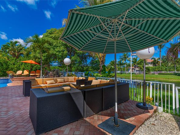 12307 NW 49th St, Coral Springs FL 33076