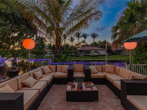 12307 NW 49th St, Coral Springs FL 33076