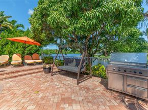 12307 NW 49th St, Coral Springs FL 33076