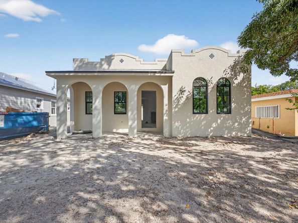 1013 Ardmore Road, West Palm Beach FL 33401