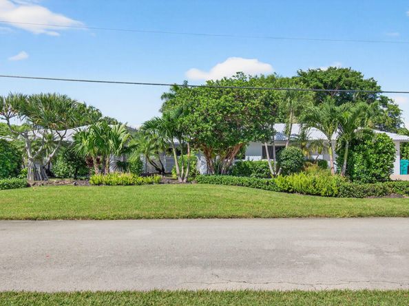 3535 S Lake Drive, Boynton Beach FL 33435