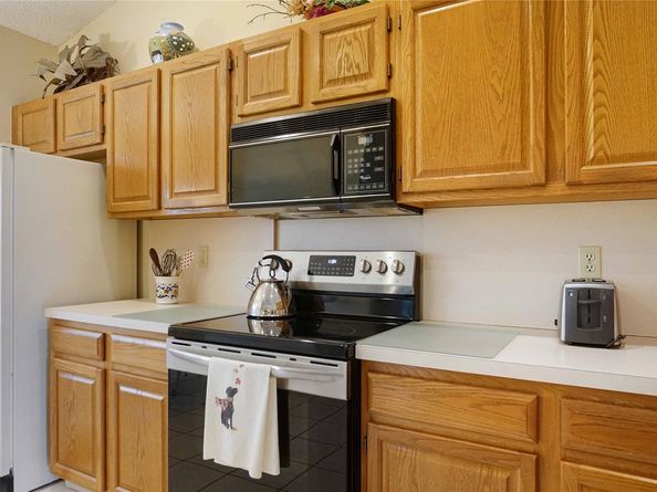 3099 Perriwinkle Cir, Davie FL 33328