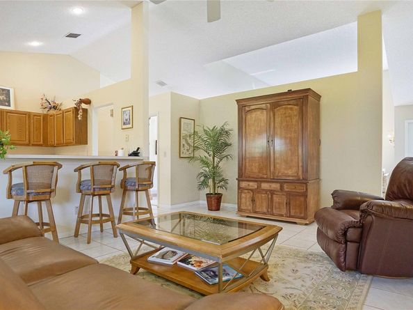 3099 Perriwinkle Cir, Davie FL 33328