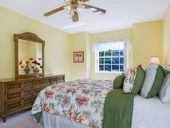 3099 Perriwinkle Cir, Davie FL 33328