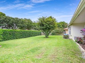 3099 Perriwinkle Cir, Davie FL 33328