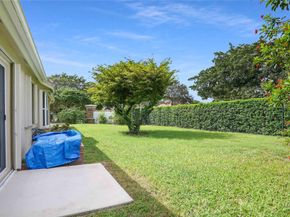 3099 Perriwinkle Cir, Davie FL 33328