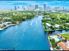 525 Isle Of Capri Dr, Fort Lauderdale FL 33301