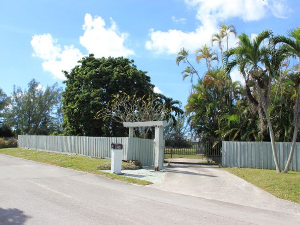 4981 Serafica Drive, Lake Worth FL 33461