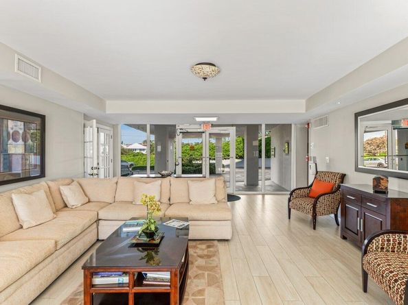 1213 S Ocean Boulevard 2B, Delray Beach FL 33483