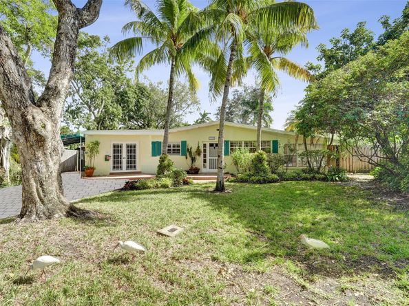 1240 SE 12th Way, Fort Lauderdale FL 33316