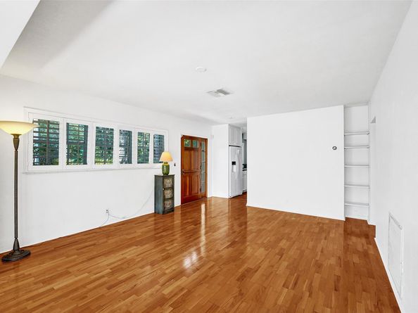 1240 SE 12th Way, Fort Lauderdale FL 33316