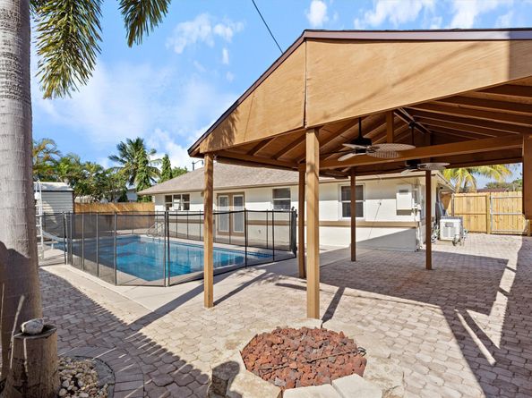 1140 NE 23rd Pl, Pompano Beach FL 33064