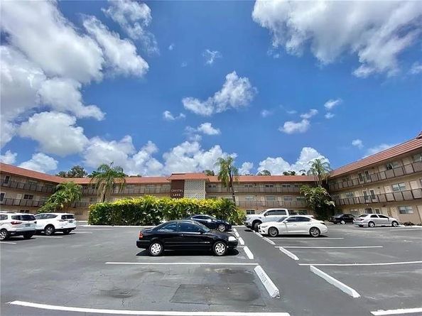 3930 Crystal Lake Dr 308, Deerfield Beach FL 33064