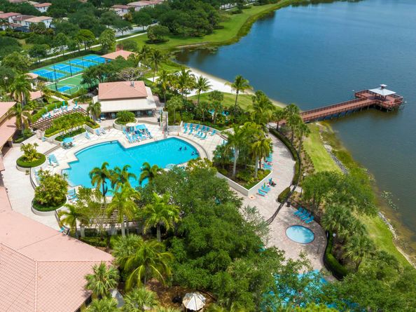 1727 Nature Court, Palm Beach Gardens FL 33410