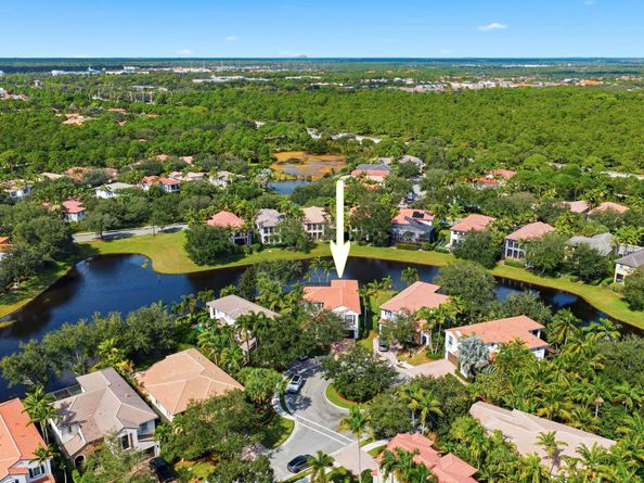 1727 Nature Court, Palm Beach Gardens FL 33410