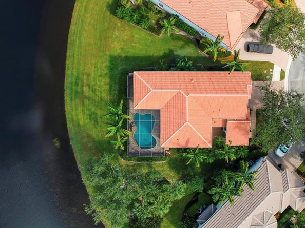 1727 Nature Court, Palm Beach Gardens FL 33410