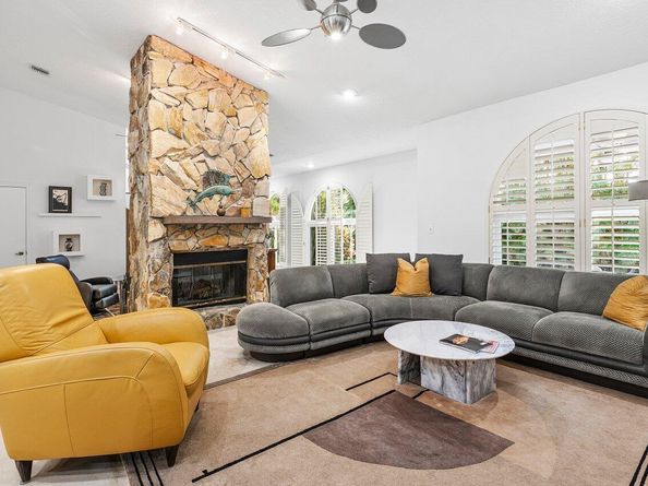 359 E Ocean Avenue, Lantana FL 33462