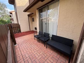 1327 Hampton Blvd 1327, North Lauderdale FL 33068