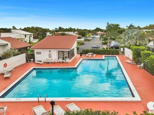 3635 NW 82nd Ave 115, Sunrise FL 33351