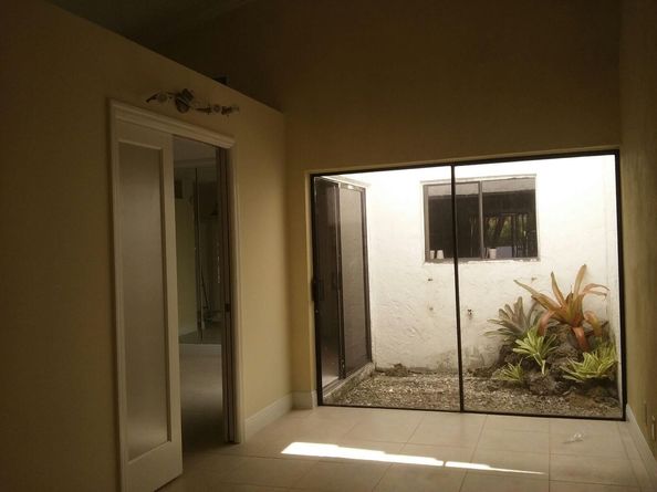 3635 NW 82nd Ave 115, Sunrise FL 33351