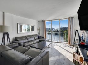 1609 N Riverside Dr 304, Pompano Beach FL 33062