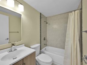 8411 Forest Hills Dr 206, Coral Springs FL 33065