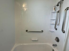 1430 NW 85th Ter, Plantation FL 33322