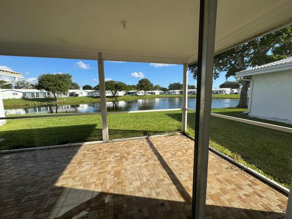 1430 NW 85th Ter, Plantation FL 33322