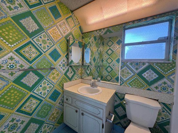 1430 NW 85th Ter, Plantation FL 33322