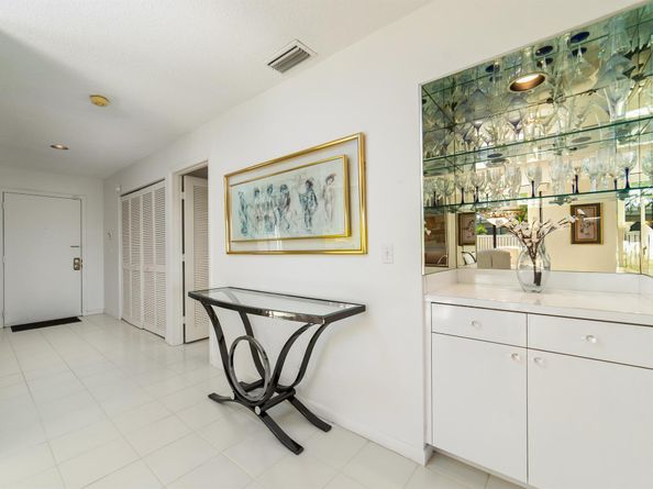 5 Eastgate Drive C, Boynton Beach FL 33436