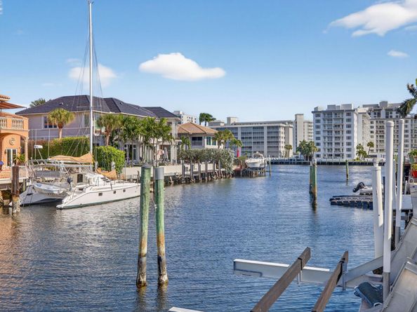 885 Nafa Drive, Boca Raton FL 33487