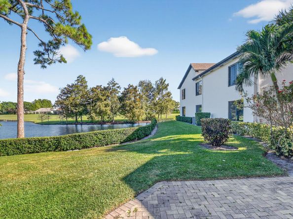 900 Greensward Lane 101G, Delray Beach FL 33445