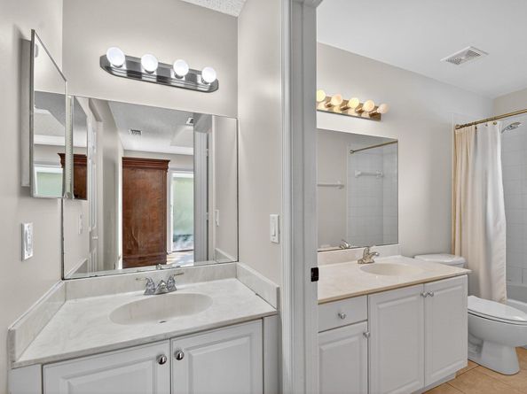 3386 Commodore Court, West Palm Beach FL 33411