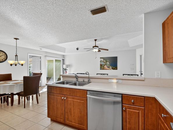 3386 Commodore Court, West Palm Beach FL 33411