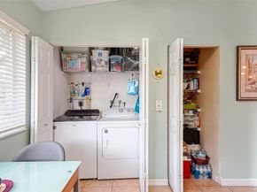 650 NW 78th Ter 201, Pembroke Pines FL 33024