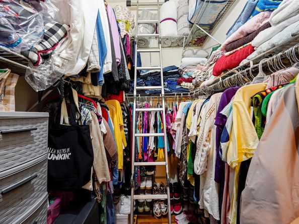 650 NW 78th Ter 201, Pembroke Pines FL 33024