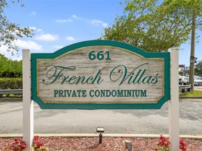 650 NW 78th Ter 201, Pembroke Pines FL 33024