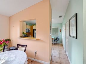 650 NW 78th Ter 201, Pembroke Pines FL 33024