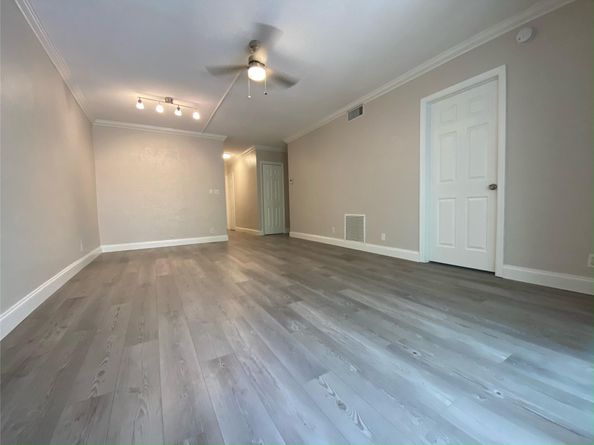 1400 NE 57th St 104, Fort Lauderdale FL 33334