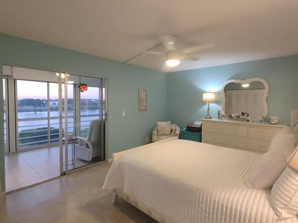 424 Dover B, West Palm Beach FL 33417