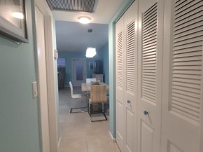 424 Dover B, West Palm Beach FL 33417