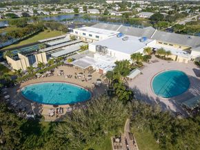 424 Dover B, West Palm Beach FL 33417