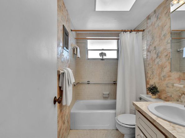 300 NE 20th Street 411, Boca Raton FL 33431