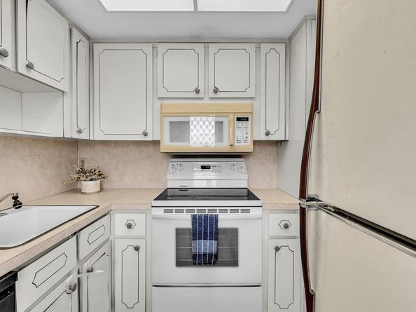 300 NE 20th Street 411, Boca Raton FL 33431