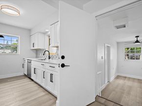 424 N B Street, Lake Worth Beach FL 33460