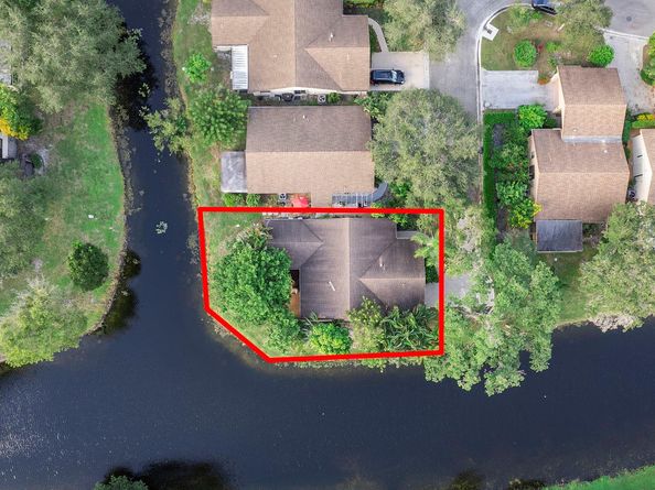 4289 Acacia Cir, Coconut Creek FL 33066