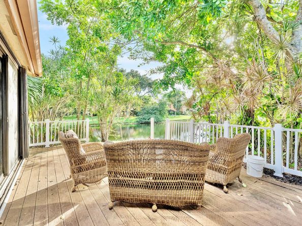 4289 Acacia Cir, Coconut Creek FL 33066